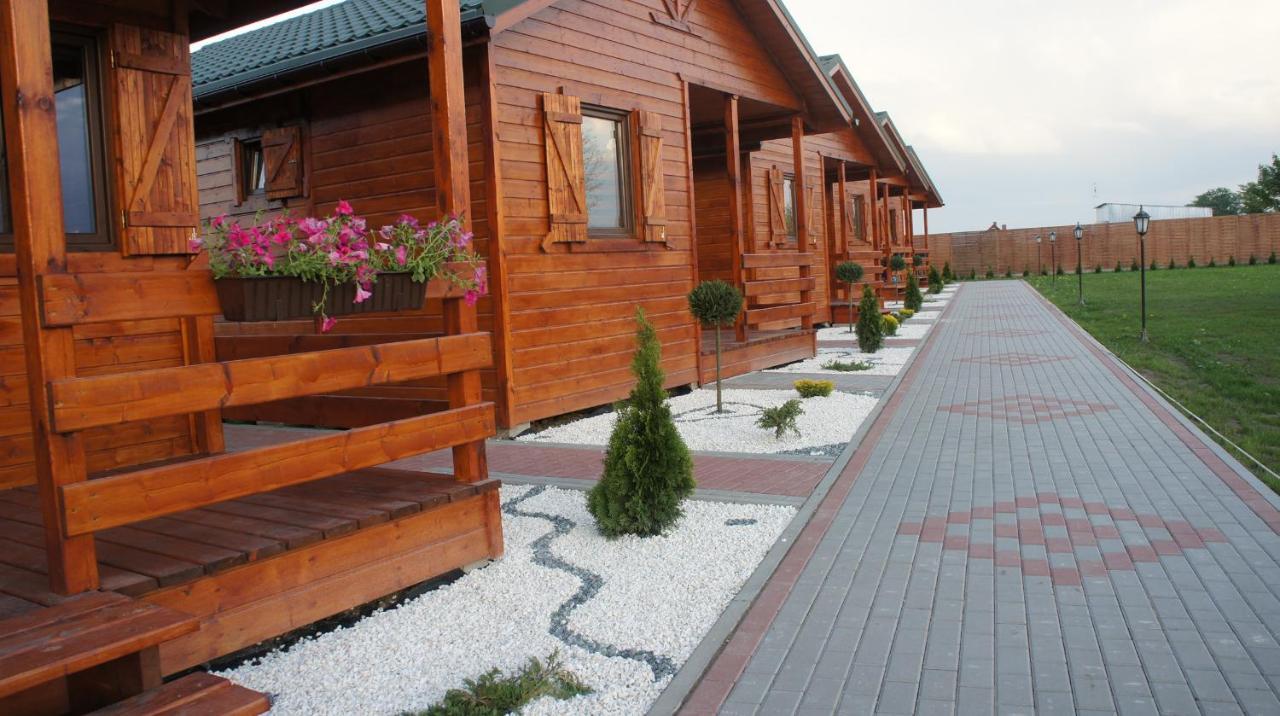 Sun Holiday Jezierzany Екстер'єр фото
